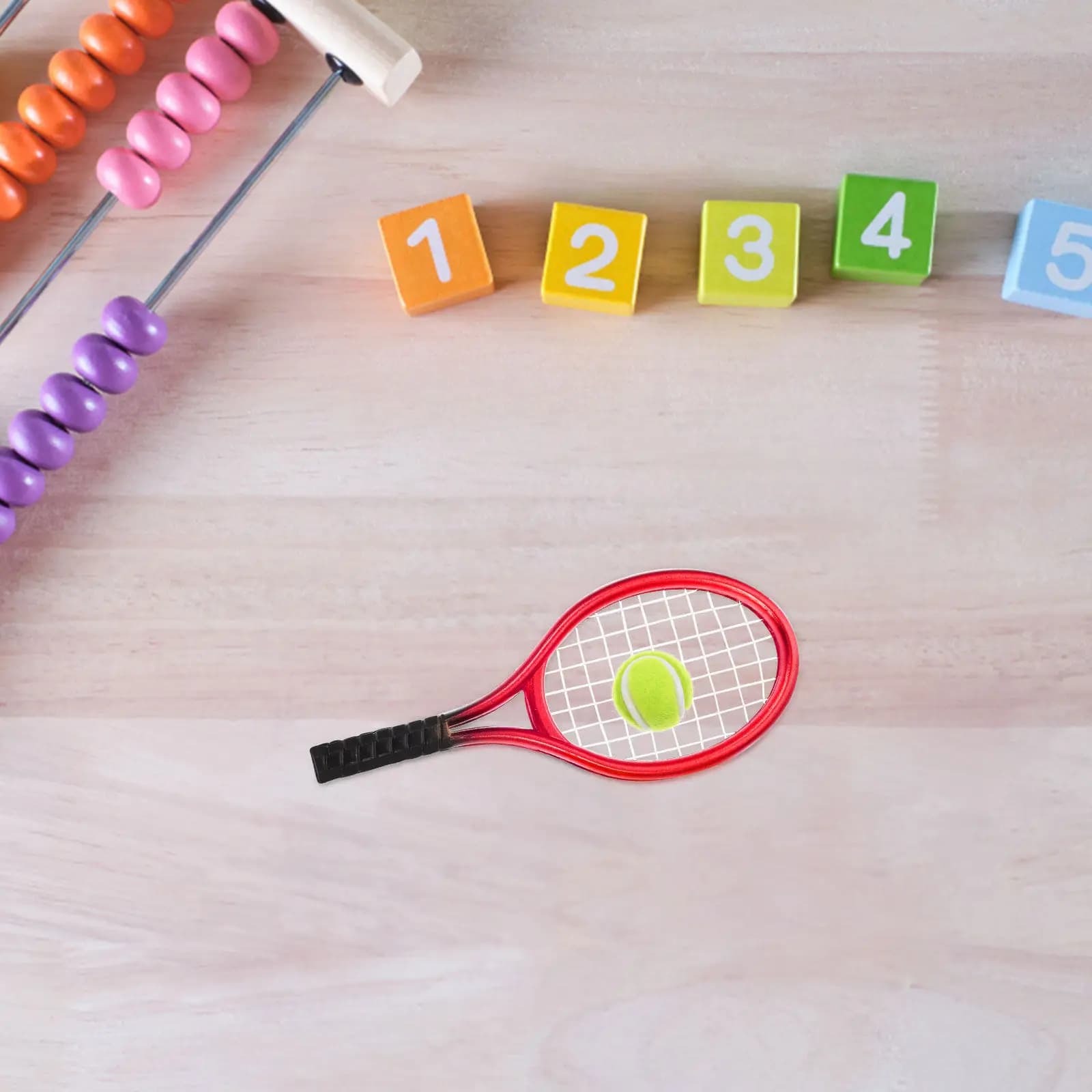 1 set di mini racchette da tennis, decorazione in miniatura, dimensioni ridotte, sensazione confortevole al tatto, design ingegnoso, durevole, decorazione di lunga durata, mini