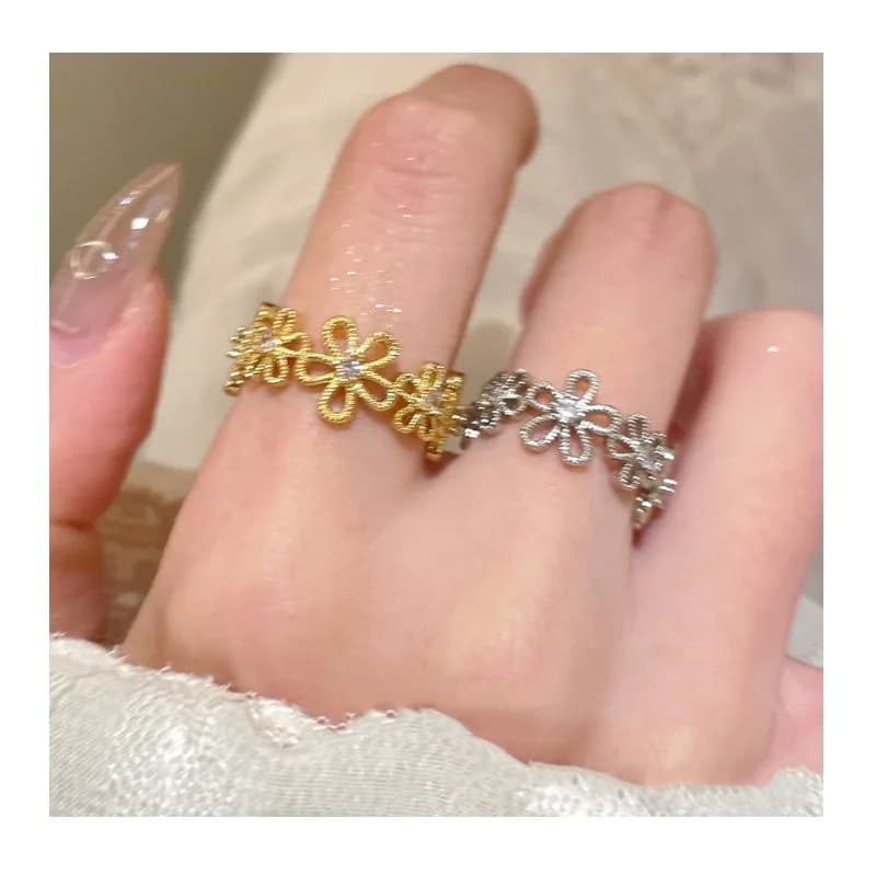 The Same Retro Hollow Flower Ring Women's Light Luxury Temperament High Sense Zircon Adjustable Ring
