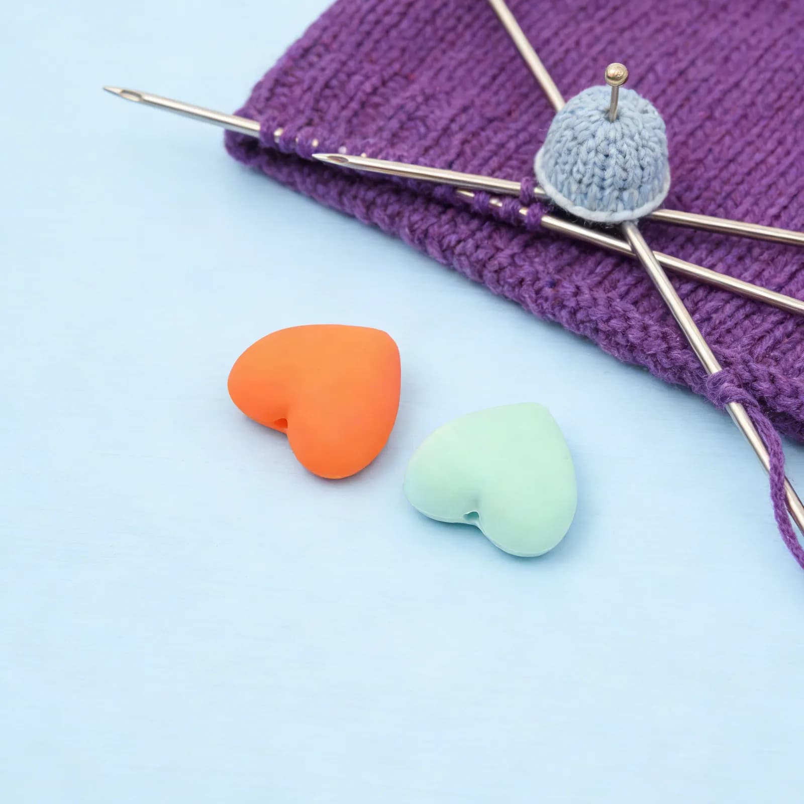 12Pcs Silicone Heart Knitting Needle Stopper Caps 3Mm Hole for Sweater Scarf DIY Craft Quilting Sewing Knitting Needle Point