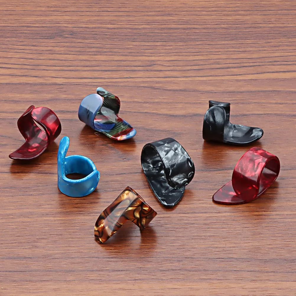Set di 7 plettri in plastica per chitarra, protezioni per dita e pollice per chitarra acustica, elettrica, banjo, ukulele e accessori per chitarra