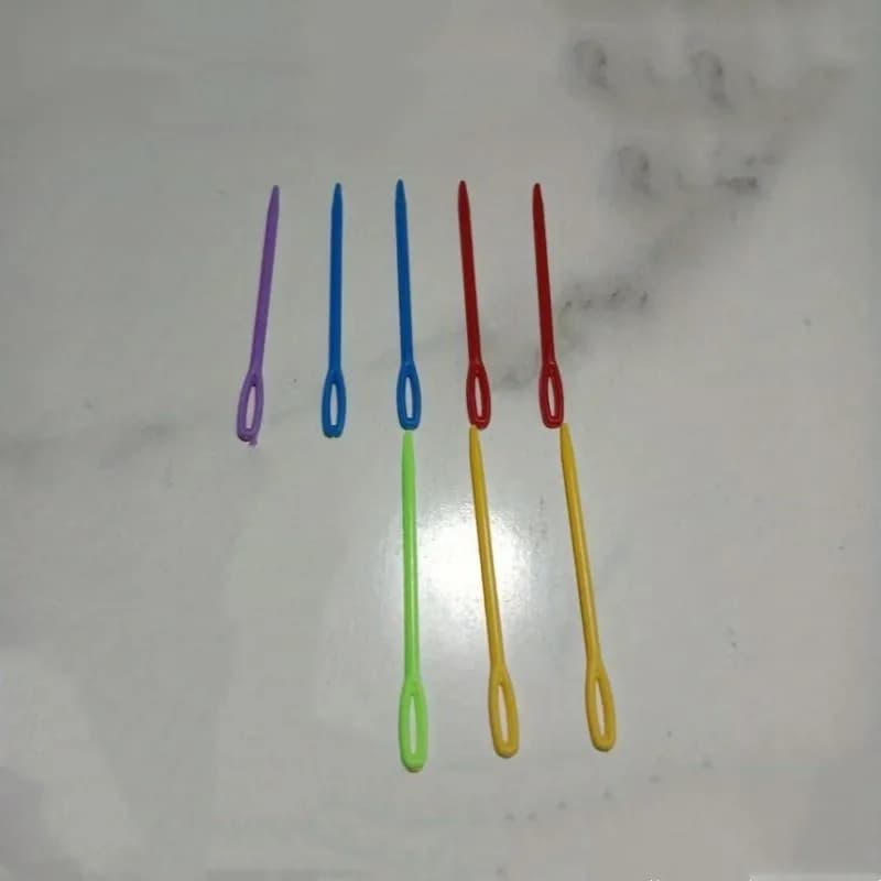10 pcs 5.5cm Yarn Weaving Needles Large Eye Easy Threading, designed for Handmade Doll Making, Lightweight Plastic