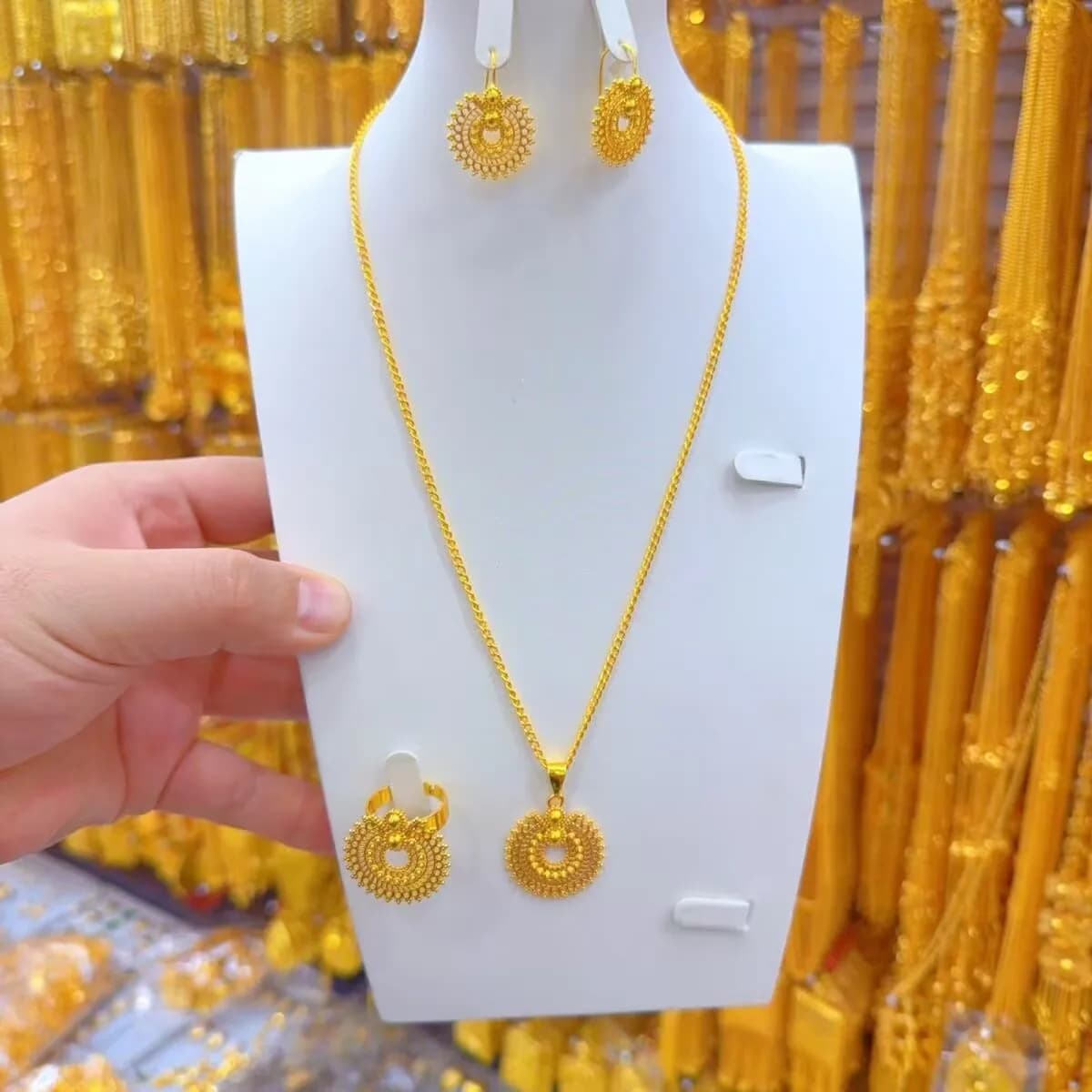 Nuova collana placcata oro 24 carati Dubai, orecchini, anelli, set di gioielli per festa di nozze, regalo per l'amante YY10753