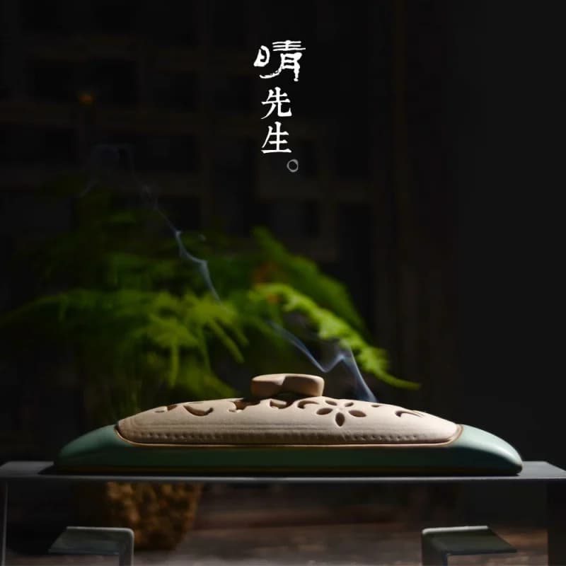 Jingdezhen Handmade Creative Ceramic Line Incense Burner and Joss Stick Home Sandalwood Incense Burner Incense Burner Censer Orn
