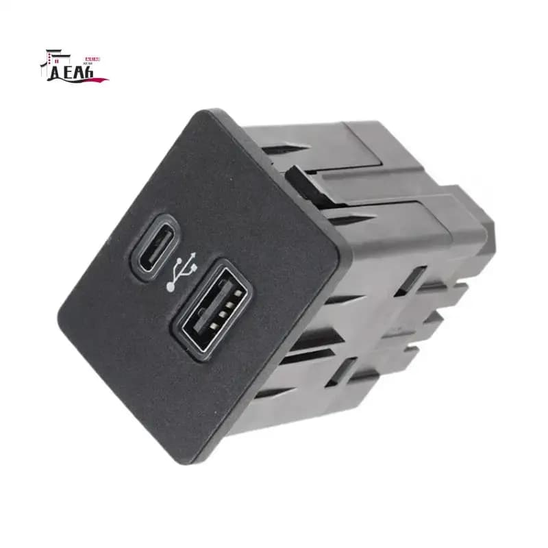 USB Carplay AEA6-LB5T-14F014-CB hub module update for Ford Focus Lincoln SYNC