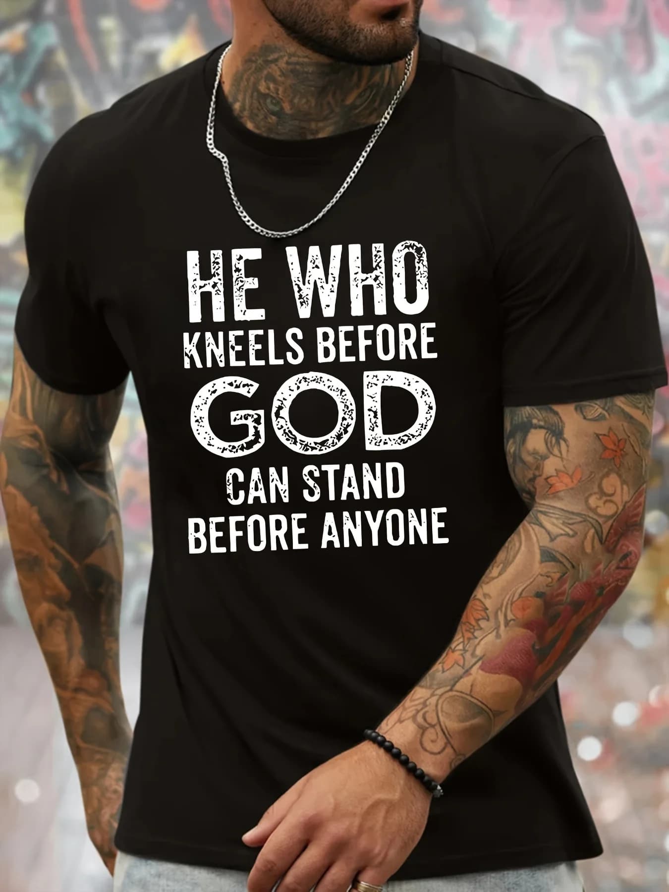 T-shirt a maniche corte da uomo con grafica He Who God, comode magliette alla moda elastiche per l'estate, abbigliamento casual alla moda in stile quotidiano
