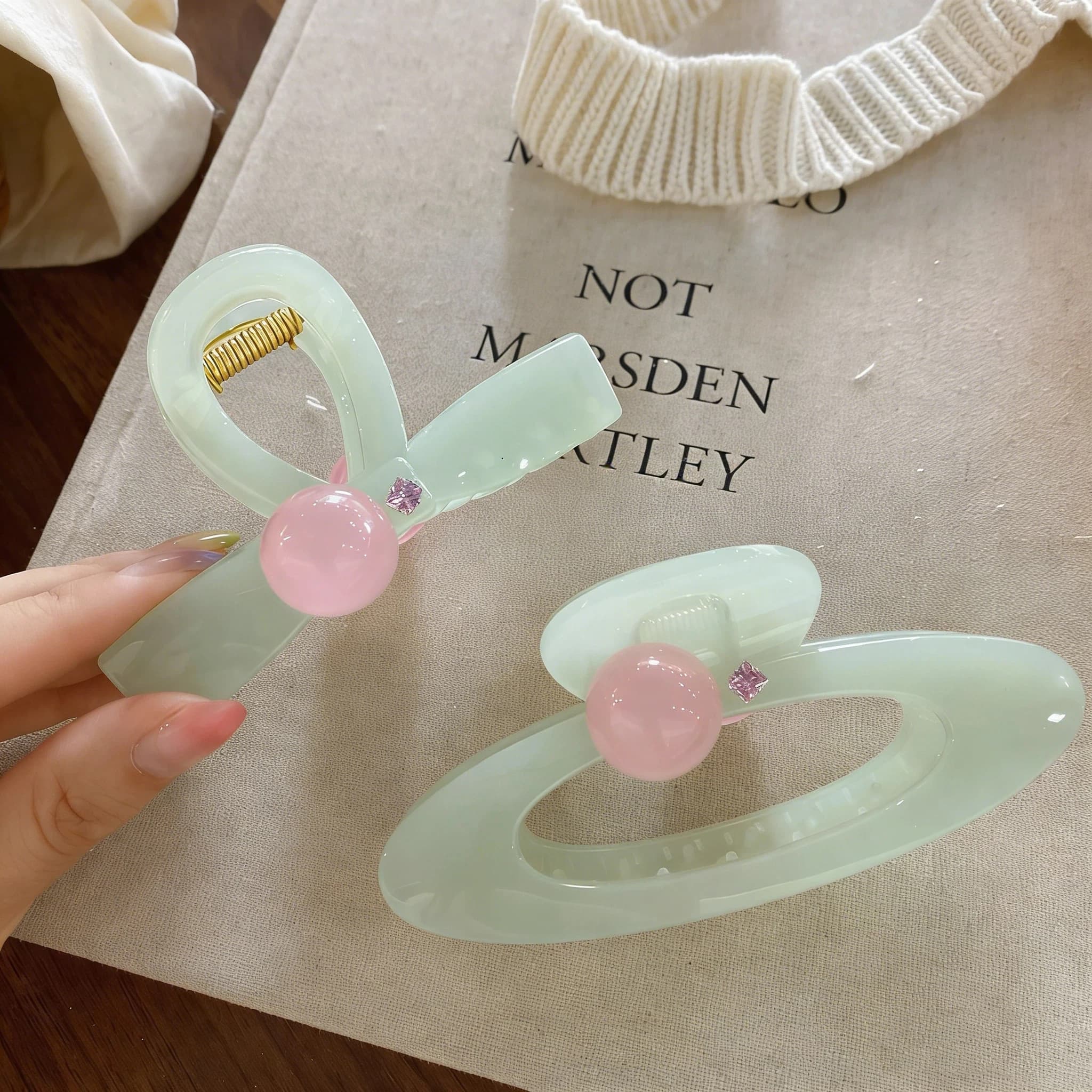 Nuova Offerta: 1/2 Pezzi Fermagli per Capelli a Forma di Pianeta, Versatili Clip Ovali Traforate con Perline Rosa, Accessori Dolci per Capelli