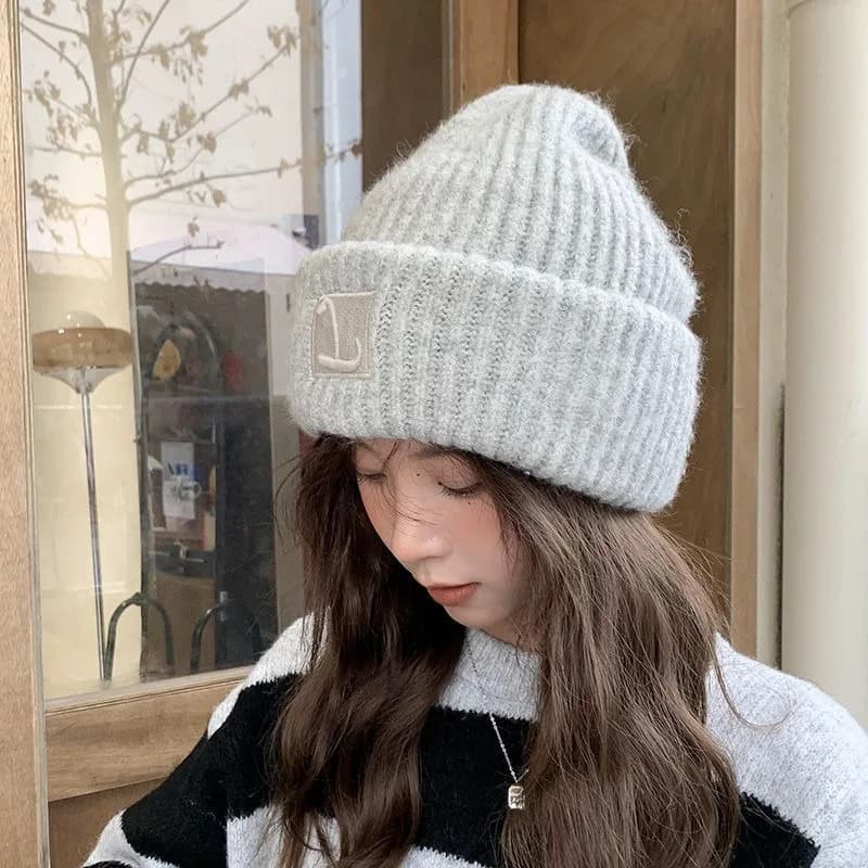 Cappello di lana da donna di taglia grande: berretto slouchy ampio e caldo di nuovo stile per l'autunno e l'inverno, cappello riscaldato le orecchie lavorato a maglia