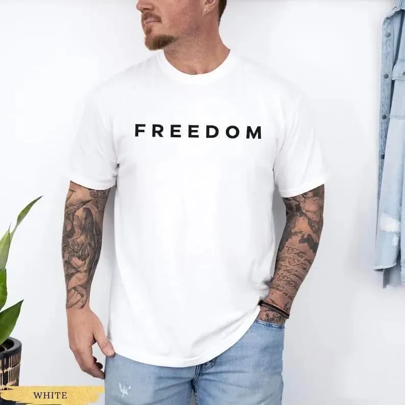 T-shirt Freedom – Maglietta con grafica minimalista, maglietta con messaggio patriottico, top casual