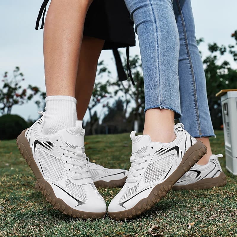 Extra Wide Toe Men’s Sport Sneakers Soft Elastic Midsole Suede Stitching Non Slip Outdoor Trainers Comfort Casual Shoes For Big