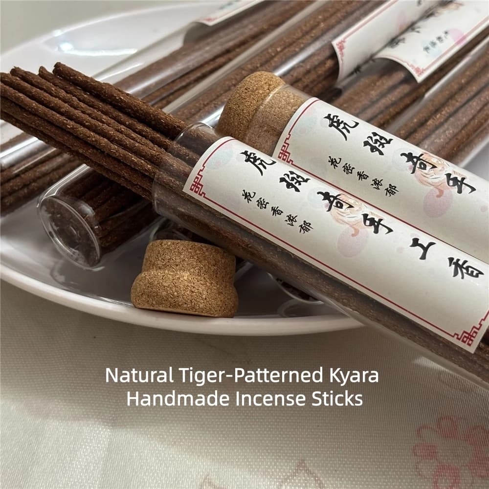 Bastoncini d'Incenso Artigianali in Legno di Agar Kyara con Motivo Naturale a Tigrato, Incenso Artigianale Kyara Senza Additivi, Fragranza per Aromaterapia, Oud