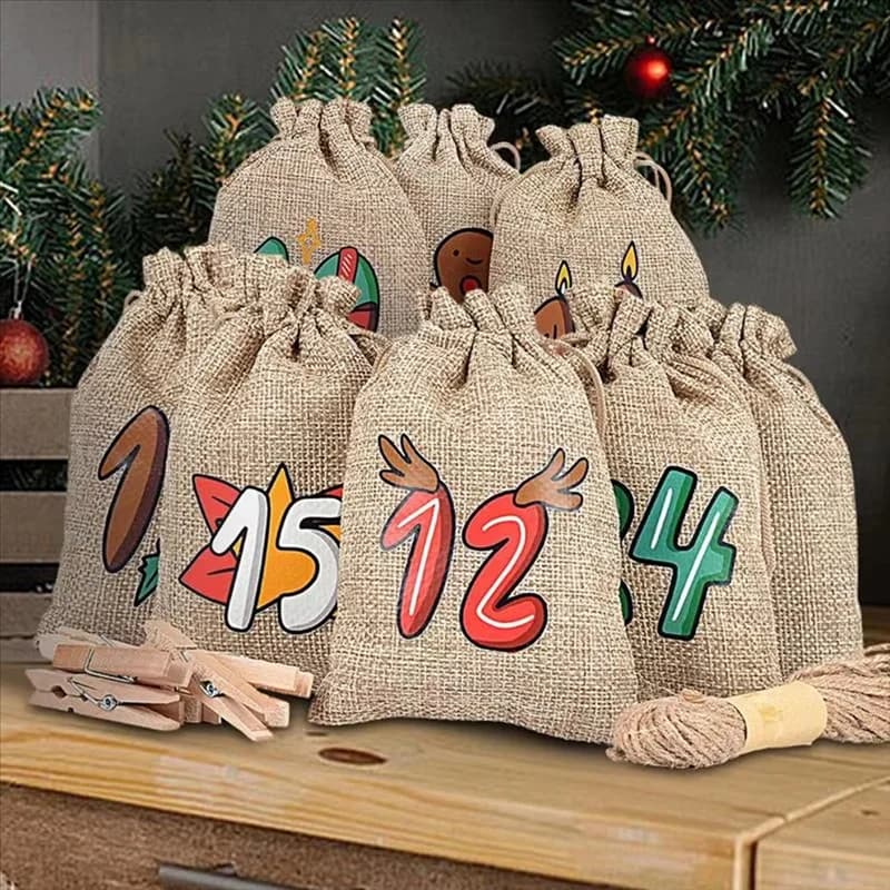 Promozione! Sacchetti per consigli di Natale Sacchetti di caramelle natalizie carini Partyfavor 24X Forniture riutilizzabili per caramelle natalizie in tela da imballaggio