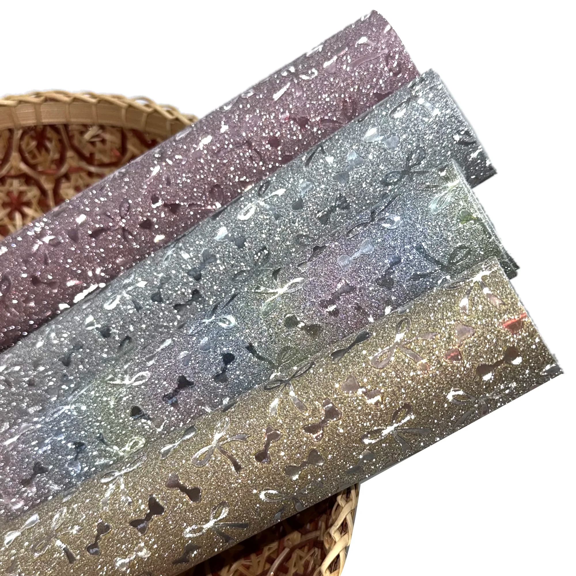 1 foglio di similpelle con glitter fini e brillanti, 7,87x12,99 pollici, tessuto sintetico in similpelle con fiocco in rilievo e colori metallici vivaci