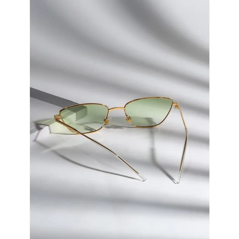 2 occhiali da sole vintage con montatura sottile in metallo, protezione UV400, lenti rettangolari strette, occhiali alla moda per uomo e donna, ideali per la guida e i viaggi, nuovo arrivo.