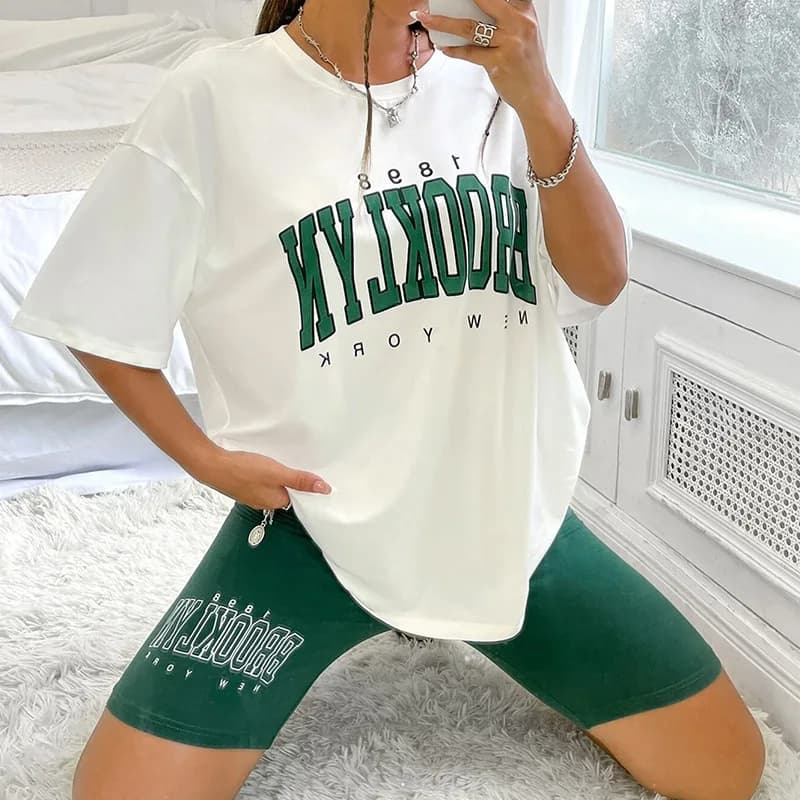 Lady's Loungewear Continental Style Pullover Tee Fitted Shorts Short Sleeve Pajamas Sets Sleek Casual Homewear 2pcs Outwear