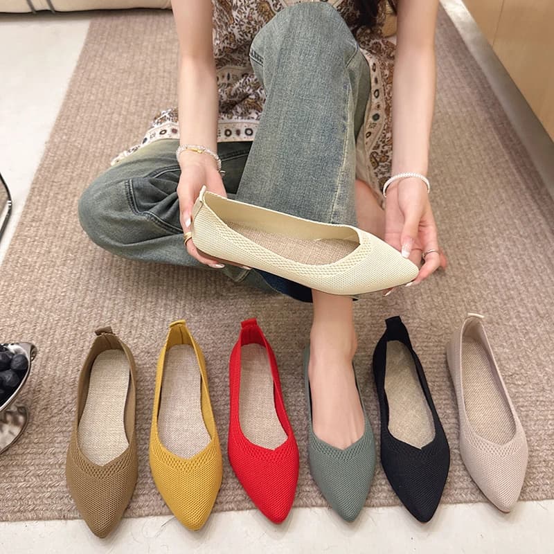Pointed Toe Women's Flats 2026 New Breathable Shallow Soft Sole Slip-On Loafers Flat Shoes
