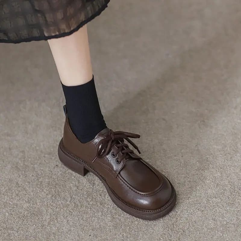 Nuove Scarpe da Donna Stile Britannico 2026, Mocassini con Suola Morbida, Tacco Basso e Spesso, Scarpe da Ufficio Primaverili e Autunnali in Pelle