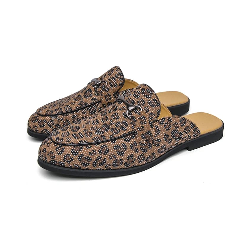 Mules con stampa leopardata da uomo, ciabatte a mezzo piede, sandali slip-on di grandi dimensioni, sneakers basse, scarpe casual aperte dietro, mocassini, pantofole