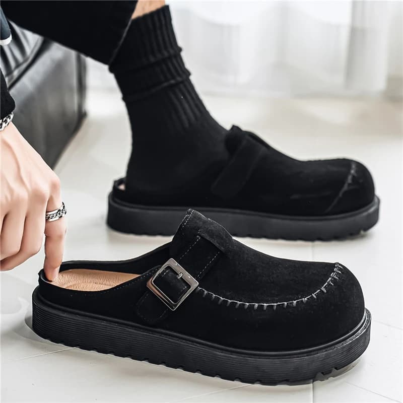 Summer Light Men Slip On Canvas Cloth Shoes Minimalist Plain Upper Anti Slip Flat Sole Versatile Male Outdoor Driving Loafers