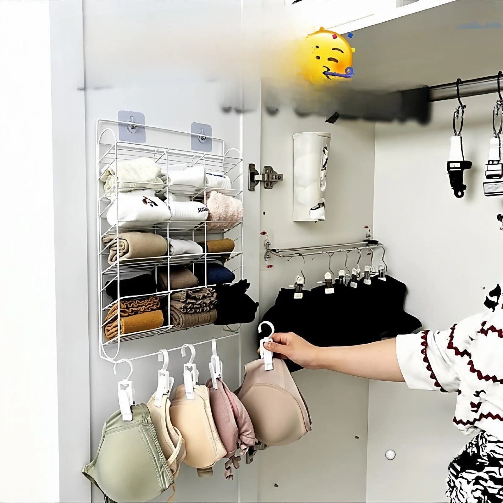 Multi-Functional No-Punching Closet Socks Underwear Organizer Rack Multi-Layer Divided Storage Bag for Underwear And Socks