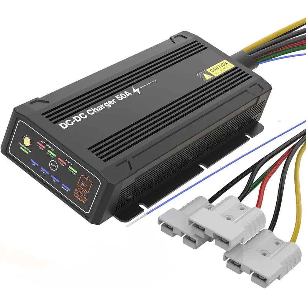 Caricabatterie CC-CC 12V 50A con MPPT, caricabatteria integrato intelligente impermeabile IP68 con spina Anderson solare e alternatore doppio