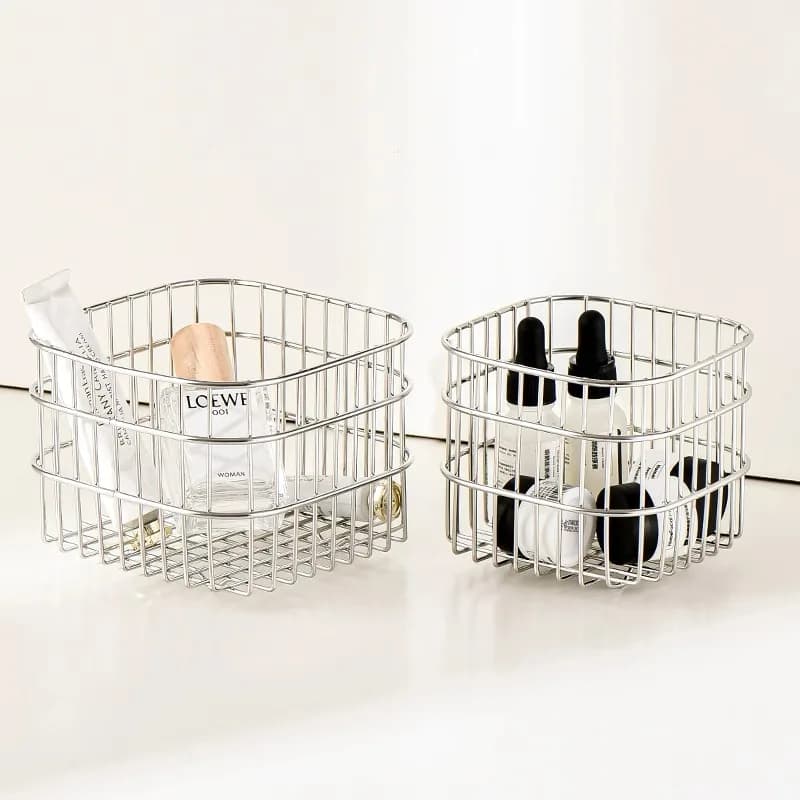 Organizzatore da bagno nordico Piatto di gioielli in acciaio inossidabile Porta rossetto Vassoio per profumo Porta pennelli per trucco Vassoio portaoggetti Portapenne