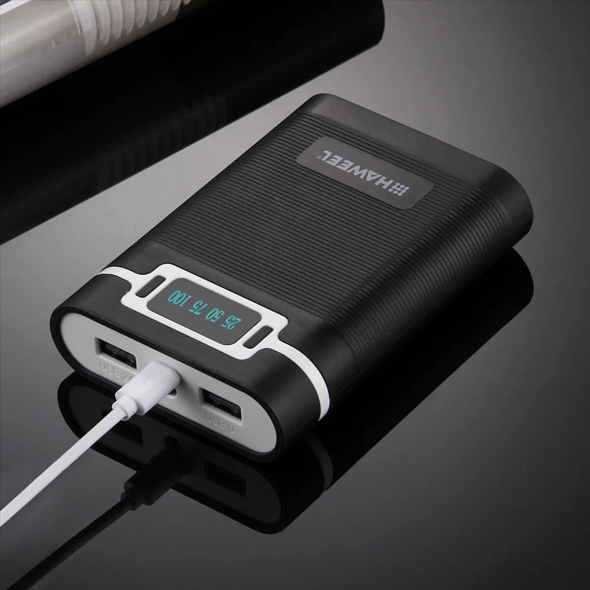HAWEEL DIY 4X 18650 Battery (Not Included) 10000MAh Power Bank Shell Box with 2 USB Output & Display for Smartphones-A