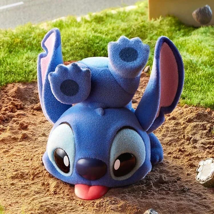 POP MART Disney Stitch Little Emotions Series Scatola cieca Scatola misteriosa Guess Bag Giocattoli Bambola Cute Anime Figure Ornamenti per il desktop