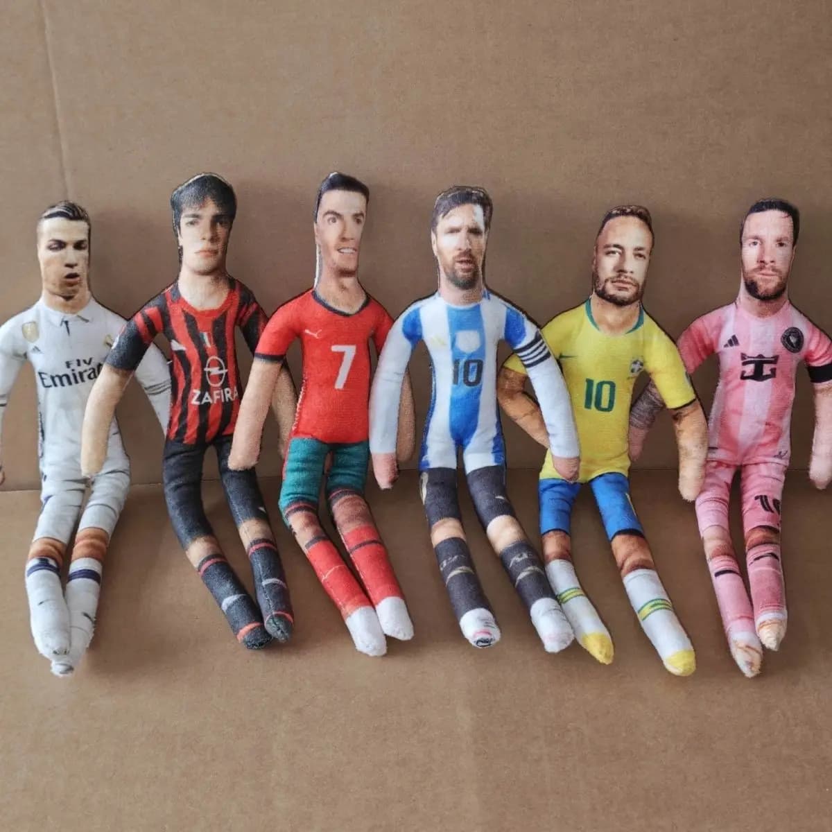 Soccer Player Long Shape Keychain Ronaldo Messi Neymar Soft Fabric Doll Ornament Football Fan Backpack Accessories Gift