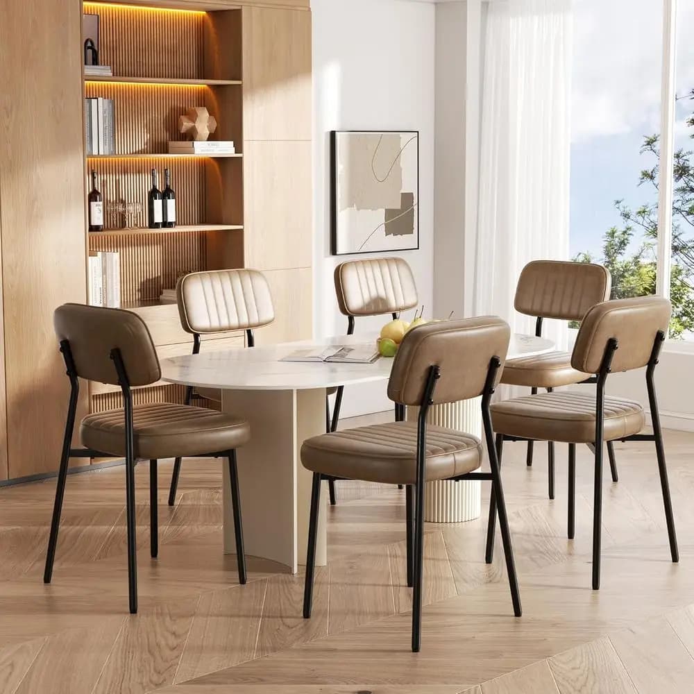 Set di 6 sedie da pranzo in pelle con cuscini spessi, schienale e gambe in metallo, sedie imbottite Comy per cucina