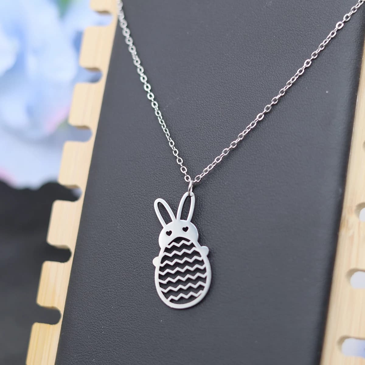 Kinitial Dainty Bunny Necklace For Women Girl Stainless Steel Choker Pendant Fashion Trendy Creative Animal Rabbit Jewelry