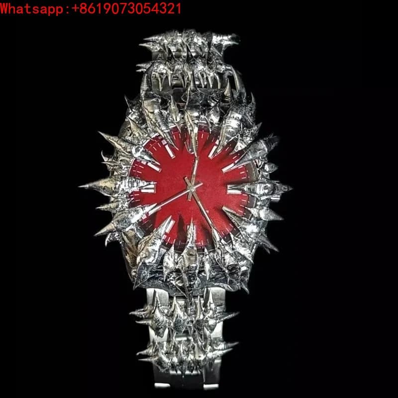The Great Qin Empire is an original European and American special-shaped dragon scale spiked soldered watch