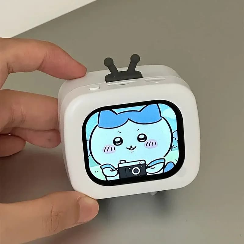 Mini Altoparlante Bluetooth Wireless Portatile Generico, Simpatico Animale Elettronico con Display Testi, Suono Hi-Fi e Schermo Orologio, Regalo per Ragazzi