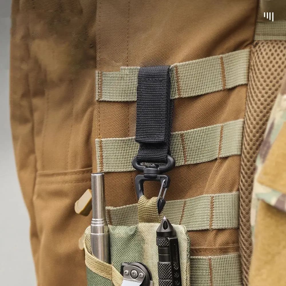 Gancio Rotante per Campeggio ed Escursionismo, Moschettone Triangolare per Zaino, Portachiavi, Chiusura per Borsa a Tracolla