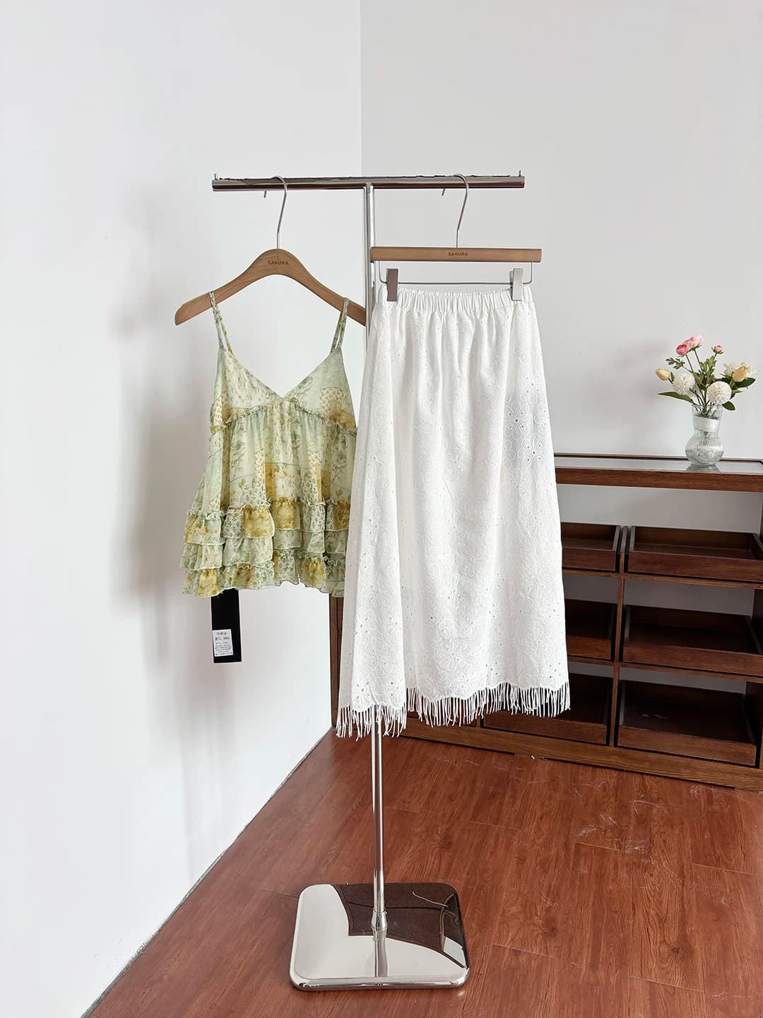 Elegant High Waist Midi Skirt Versatile Simple Design Summer 2026 Women's Fashion A-Line Skirt Polyester Fiber Casual Wear