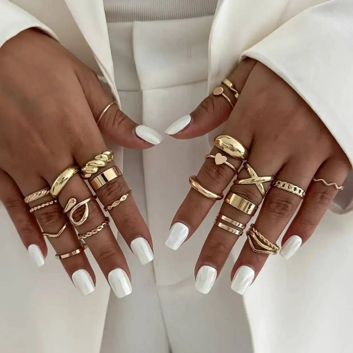 IngeSight.Z Set di 24 Anelli Vintage in Metallo Dorato, Anelli Geometrici Regolabili per Donna, Gioielli Hip Hop per Uso Quotidiano, Idea Regalo