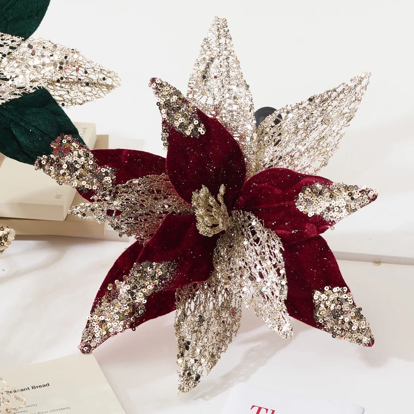 Hot-selling product 28cm Christmas flower pendulum flower simulation fabric sequins DIY cuttings decoration
