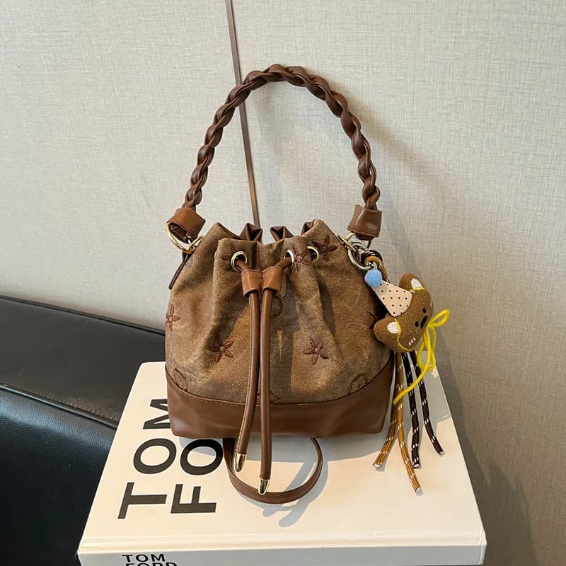 Korean Simple Casual Shoulder Bag Women Fashion Crossbody Bags Vintage Comfortable and Versatile Texture Bucket Bag High Value