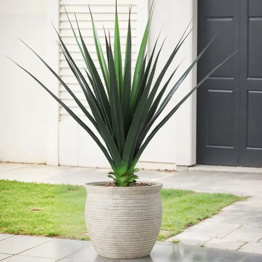 Pianta di Agave Artificiale Realistica da 3FT, Piante di Agave Finte con Punte, 36 Piante Succulente Finte da Esterno Resistenti ai Raggi UV per Patio