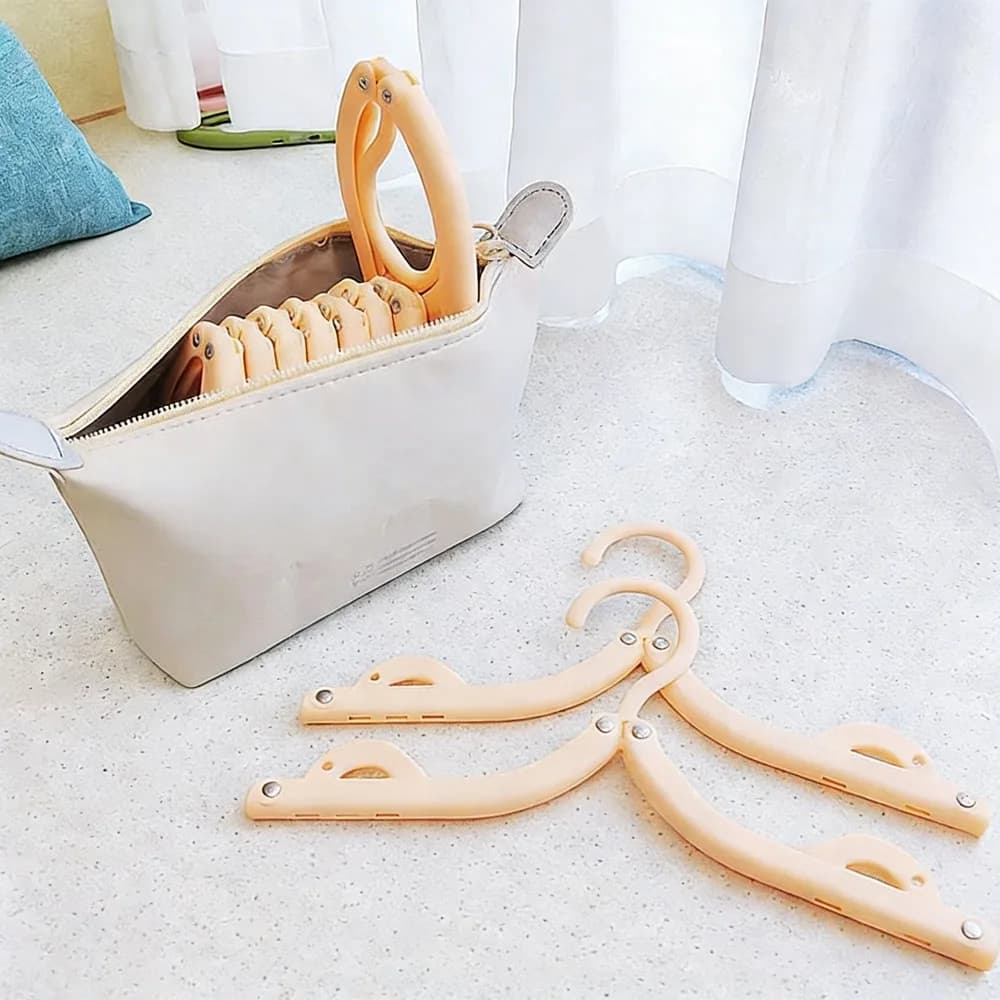 Multi-function folding clothes hanger Multi-color folding travel clothes Encluse clip with bag holders Clothes rack
