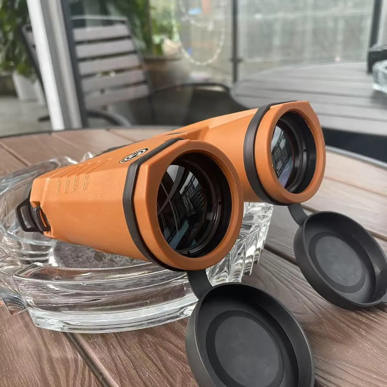 Binocolo ad alta potenza SUNCORE 10x42 per adulti: visione HD nitida per avventure di uccelli, caccia e crociera
