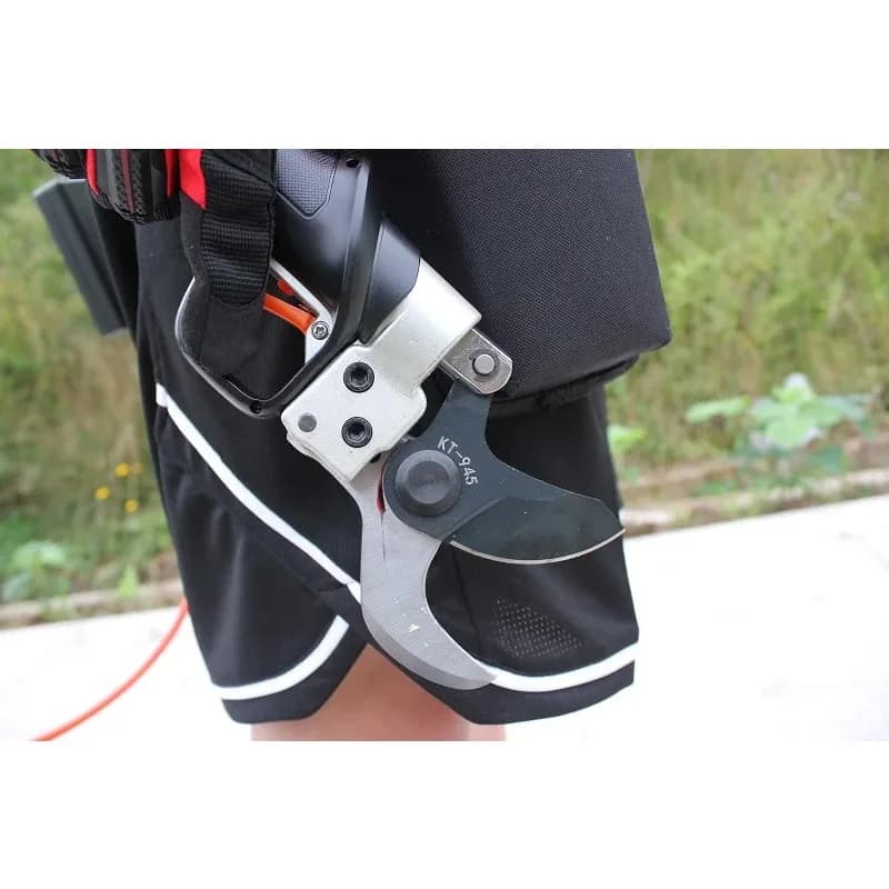 Coppers cutting electric pruning shears powered by lithium battery 36V 8.5AH for Europe and United States