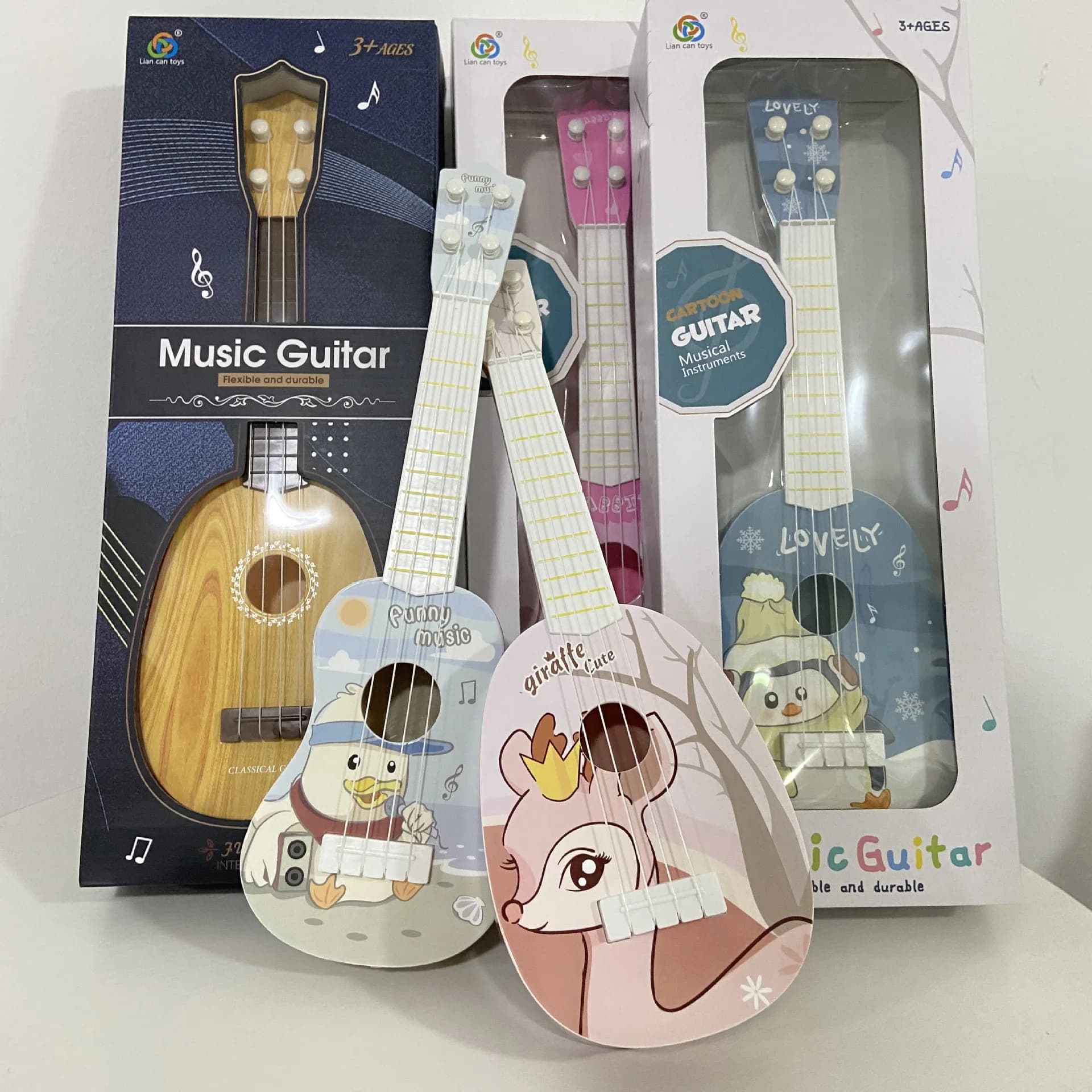 Giocattolo per strumenti musicali per principianti con ukulele per bambini con borsa Regalo di apprendimento per l'educazione precoce per bambini Ragazzi Ragazze Regalo di compleanno