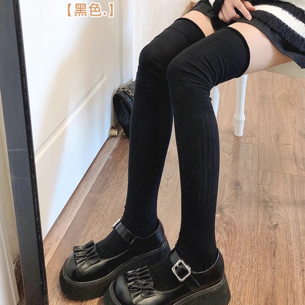 Socks Woman Autumn and Winter Thick Knit Solid Color Thigh High Stockings Curly Black White Socks for Women Over Knee Keep Warm