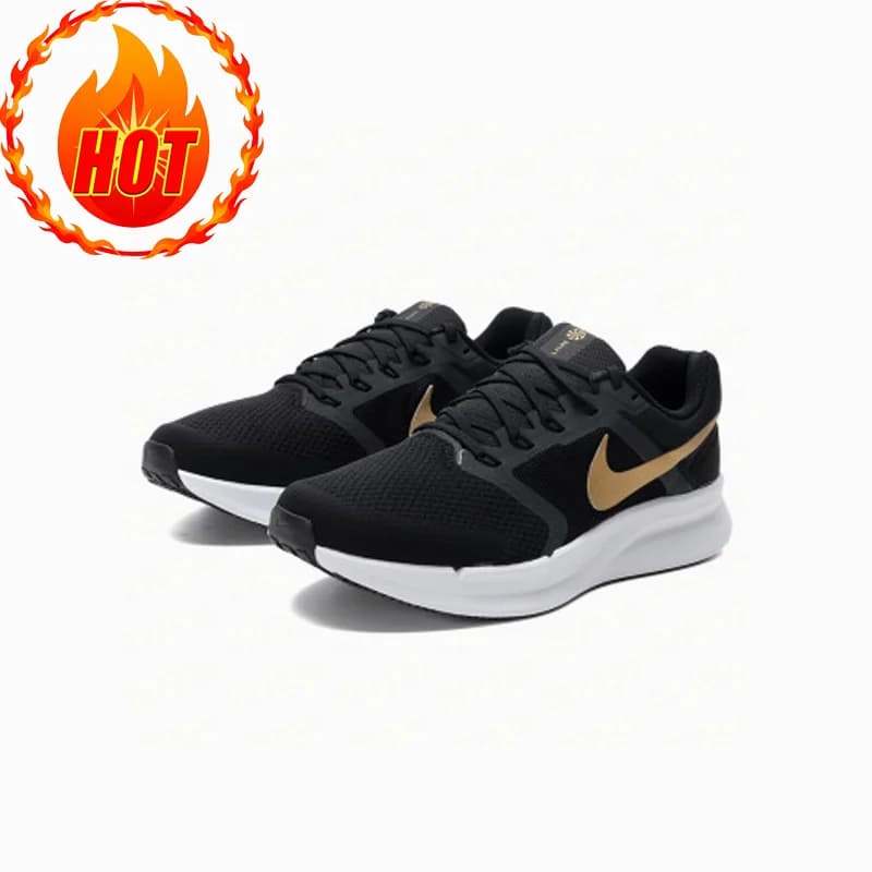 Scarpe da corsa casual basse Nike Run Swift 3 da uomo, comode e versatili sneakers nere DR2695-010