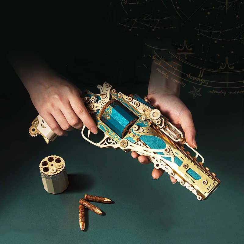 Fai da te Fantasy Revolver a vapore Pistola giocattolo in legno Building Block Modello in miniatura 3D assemblare giocattoli per regalo di compleanno per amico ragazzo adulto