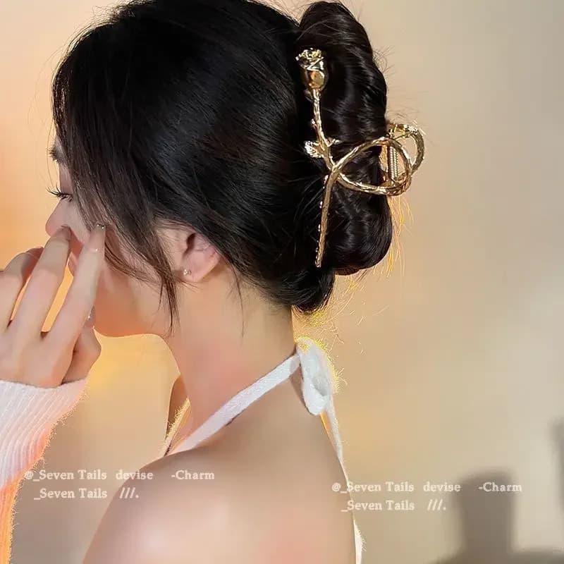 Fermaglio per capelli coreano di nuova moda elegante clip per rosa clip per granchio accessori semplici da donna 2024 nuovo