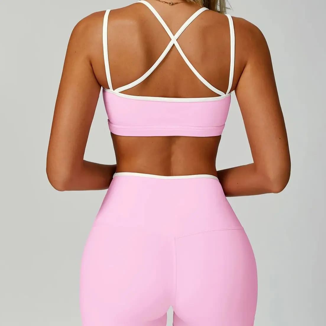 Set sportivo Tute da donna 2 pezzi Set da palestra ad asciugatura rapida Tuta da yoga da donna Reggiseno sportivo da corsa Leggings da allenamento elasticizzati Abbigliamento da yoga 2