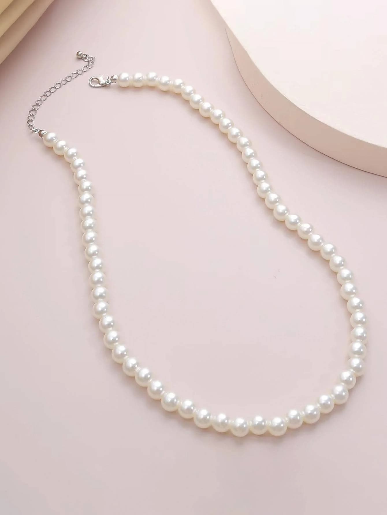 Faux Pearl Beaded Necklace