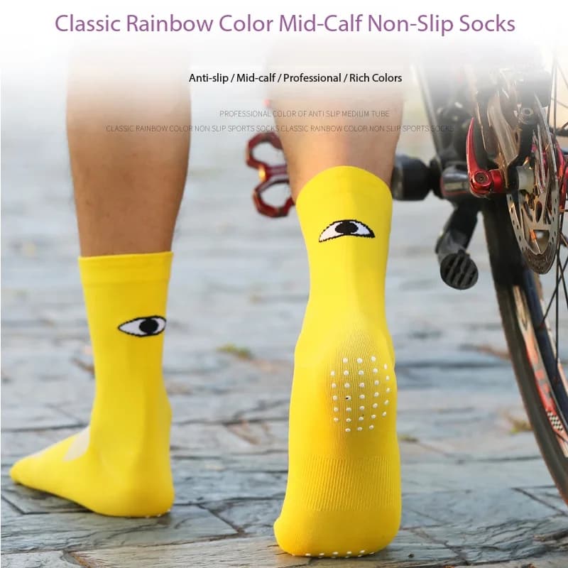 Popular Rubber Point Anti Slip and Wear-Resistant Sports Socks for Outdoor Sports Cycling Basketball and Running