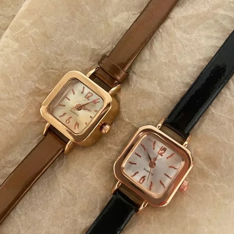 Women's Watch Small Square Dial Thin Leather Strap Wrist Watch Elegant Women's Watch Casual Relógios Feminino Reloj